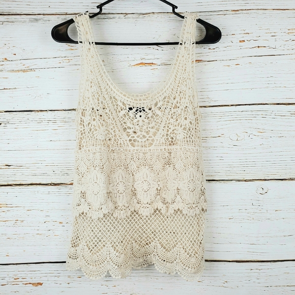 American Eagle Outfitters Tops - American Eagle Outfitters Crochet Lace Tank Top